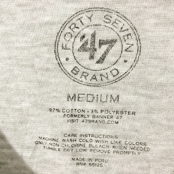 Forty Seven Brand Pittsburg Steelers Short Sleeve Graphic Tee Steelers Foorball - Picture 7 of 7